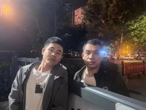 市文旅集團(tuán)一線戰(zhàn)“疫”之：古有木蘭替父從軍，今有老翁代子抗“疫”——集團(tuán)員工父子王小強(qiáng)、王浩的抗“疫”故事